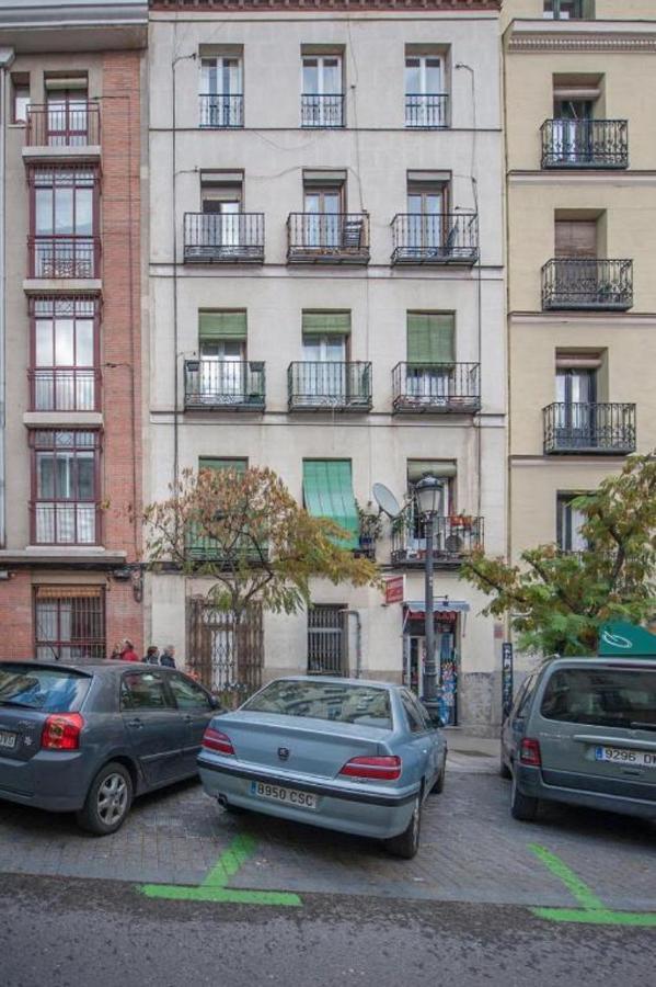 Guernica III Appartement Madrid Buitenkant foto